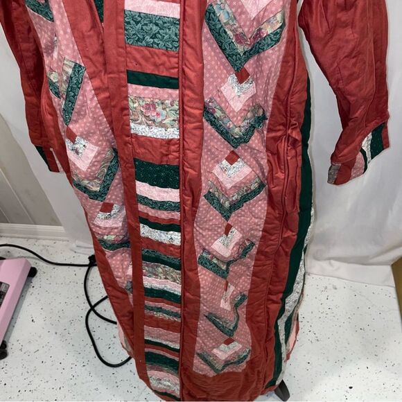 Hand Crafted Multicolor Quilted Robe - Picture 13 of 13